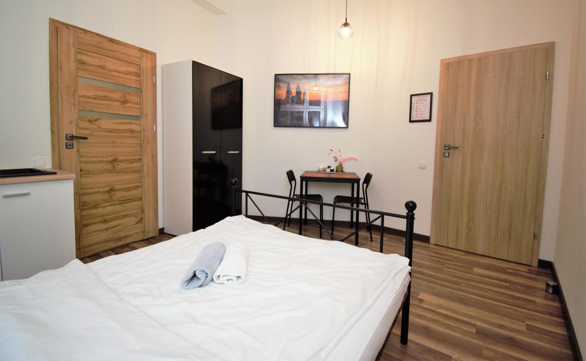 Roomspoznan Pl - Apartamenty I Pokoje Polwiejska 20 - 24H Self Check-In エクステリア 写真