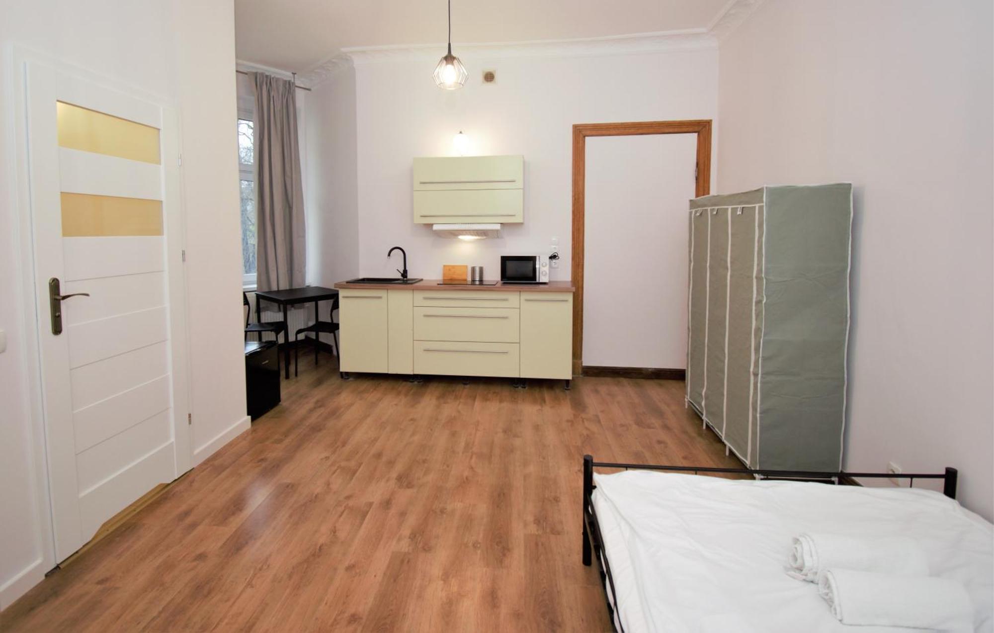 Roomspoznan Pl - Apartamenty I Pokoje Polwiejska 20 - 24H Self Check-In エクステリア 写真