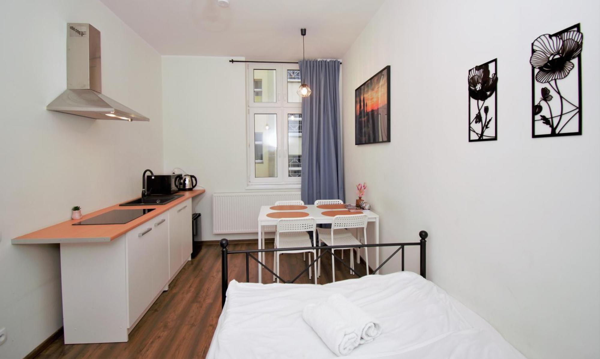 Roomspoznan Pl - Apartamenty I Pokoje Polwiejska 20 - 24H Self Check-In エクステリア 写真